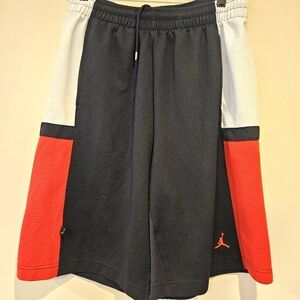 Men's medium Nike shorts